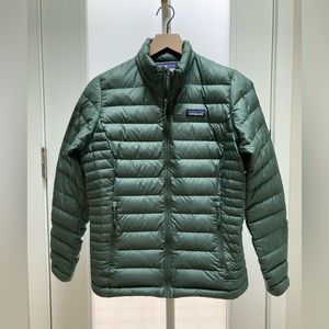 Patagonia down sweater, green size Small